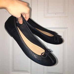 🦅AMERICAN EAGLE- black flats🦅